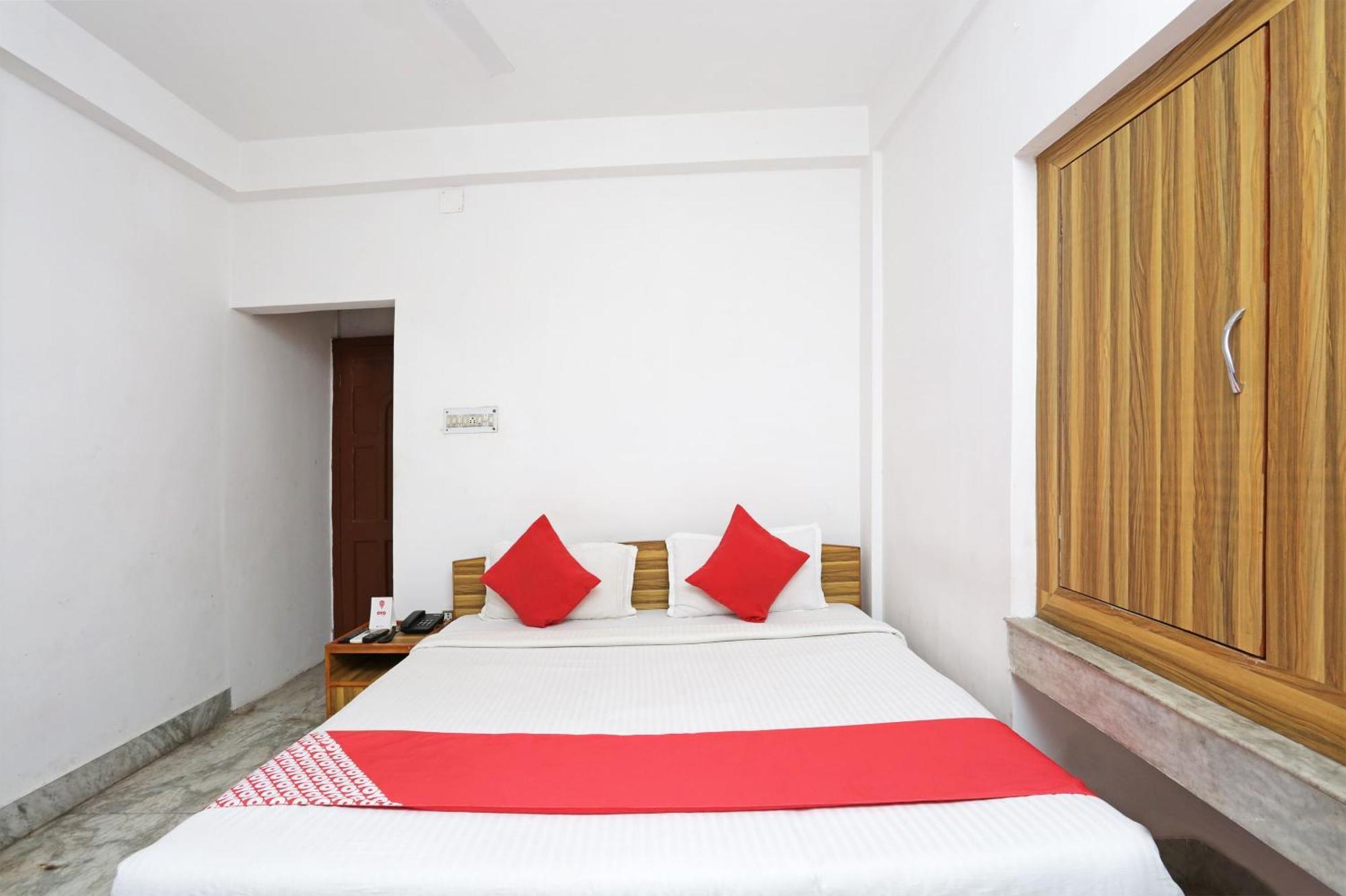 Hotel O New Silver Inn Калькутта Экстерьер фото